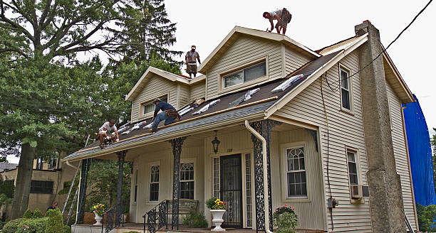 Best Roof Maintenance Services  in Seaside, OR
